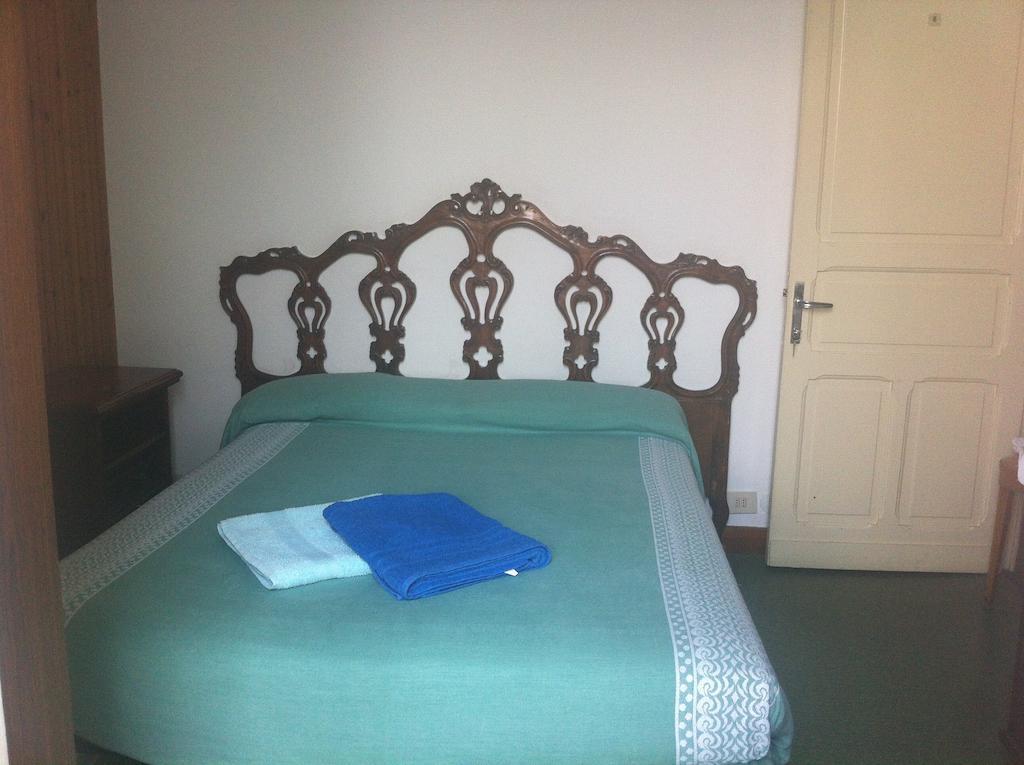Pensione Elvezia Rapallo Zimmer foto