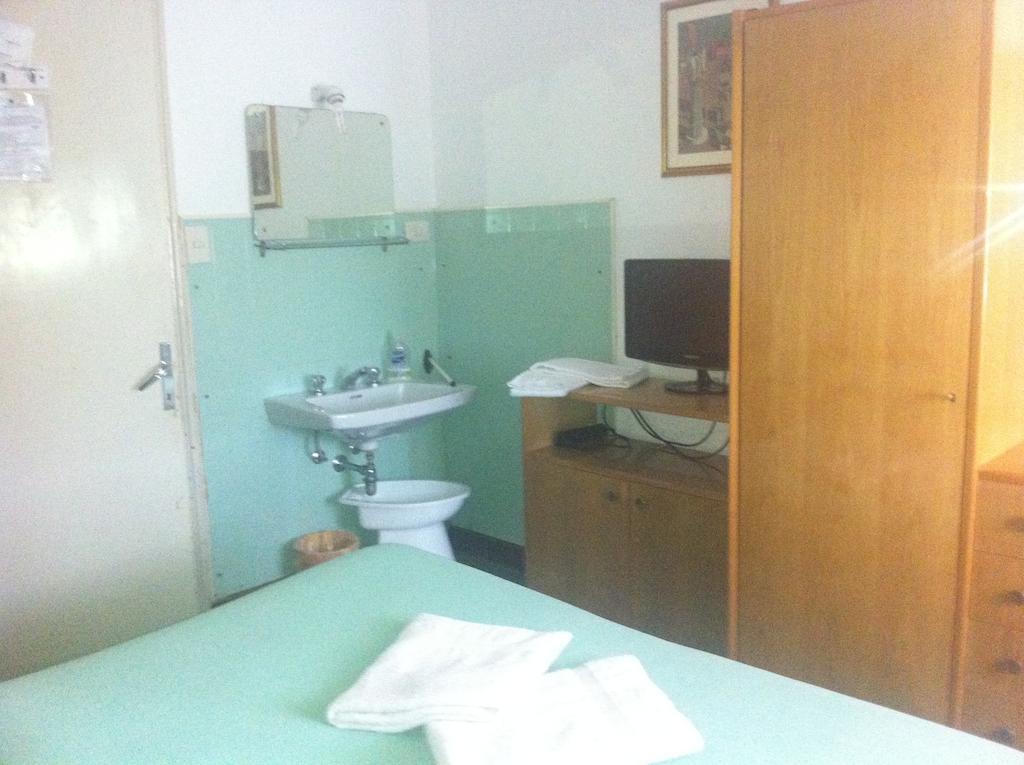 Pensione Elvezia Rapallo Zimmer foto